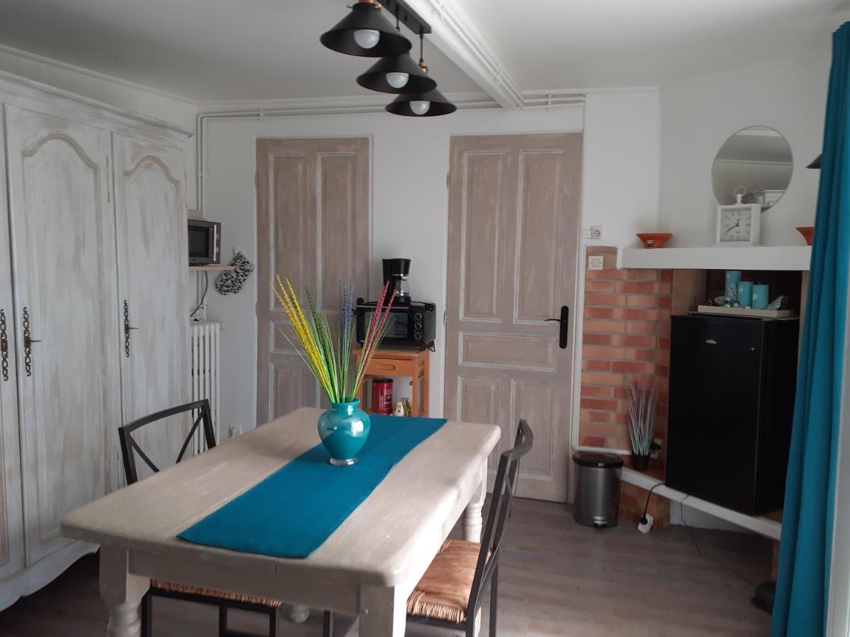 Relais Des Tourterelles Bed & Breakfast La Neuville-aux-Joutes Dış mekan fotoğraf