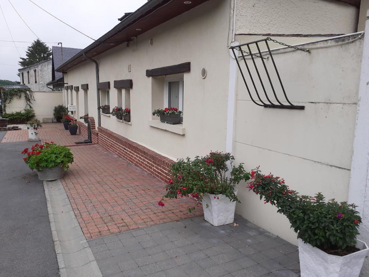 Relais Des Tourterelles Bed & Breakfast La Neuville-aux-Joutes Dış mekan fotoğraf